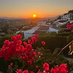 Lejlighed Spacious In Authentic With Amazing Views *
