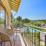 Spacious In Authentic With Amazing Views Lejlighed